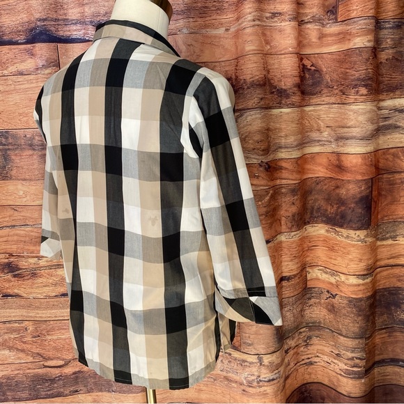 Alia Button Down Shirt - Picture 5 of 10